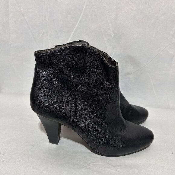 Nine West Sweetsent Leather Heeled Booties Women's‎ Size 10.5M Black - Picture 1 of 7